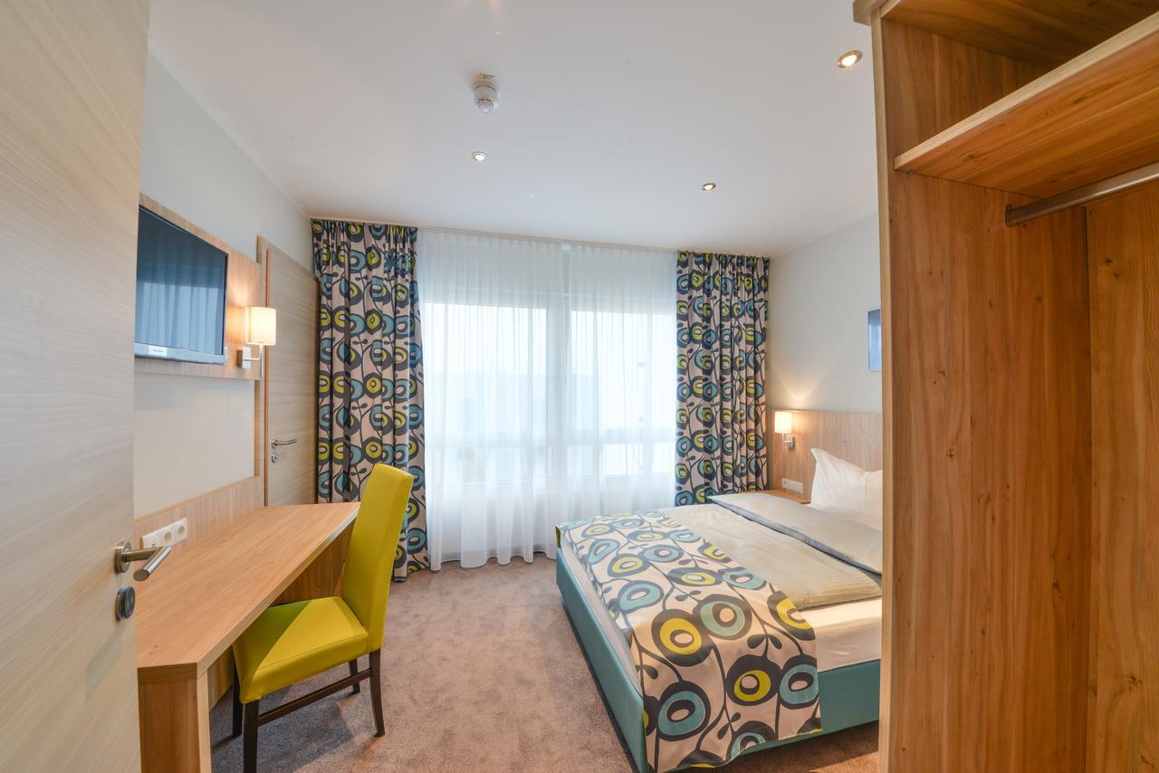 Ammi Hotel Garni Inning am Ammersee Ngoại thất bức ảnh